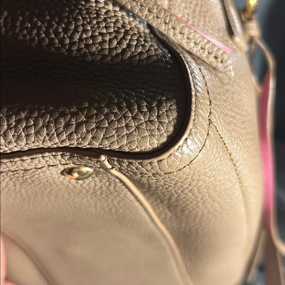 Salvatore Ferragamo Handbag - Picture 8 of 12